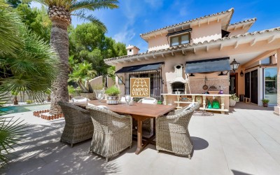 Magnificent property with a lot of privacy and dreamlike outdoor areas