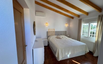 CHALET IN A QUIET AREA WITH PRIVATE POOL