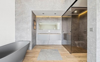 DESIGNER VILLA WITH SPECTACULAR SEA VIEWS