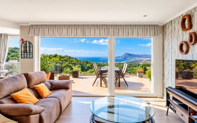 Duplex Penthouse with Panoramic Sea Views in Altea La Vella